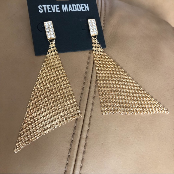 Steve Madden Rhinestone Drop Earrings - Picture 11 of 16